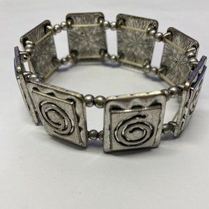 8 square bracelet metallic elastic pre owned